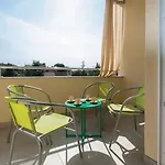 Apartament Mia Mara *
