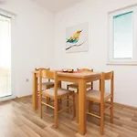 Mia Mara Apartment *